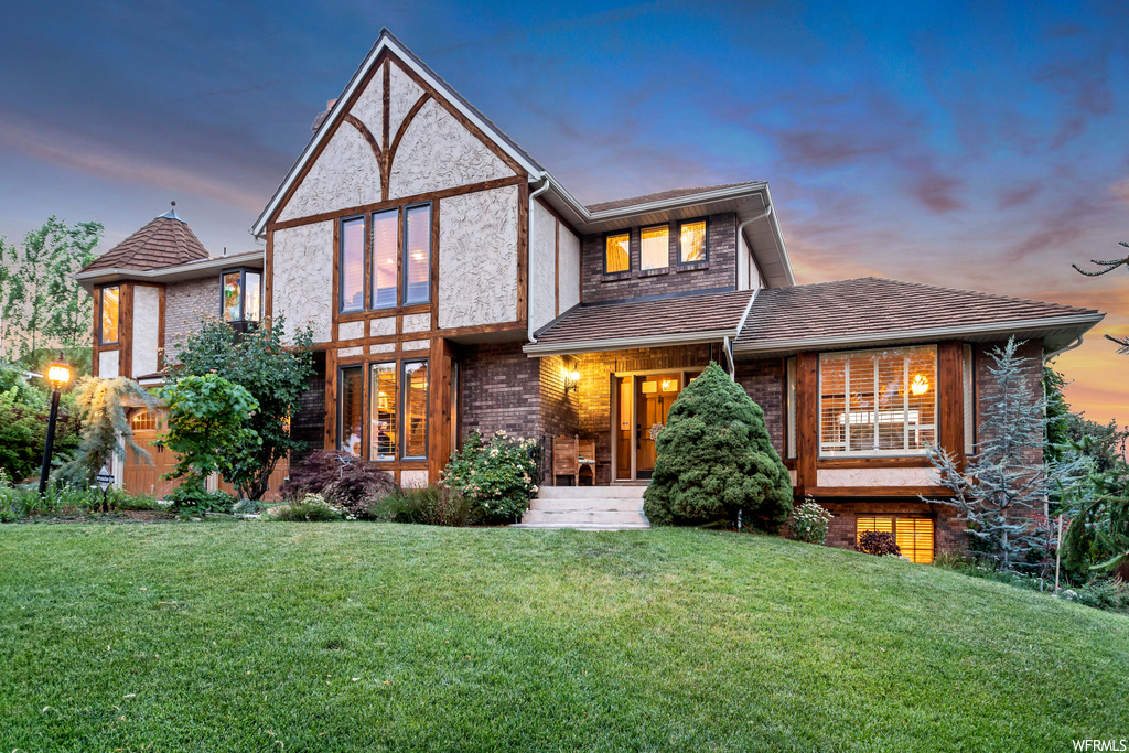 2623 E Willow Bend Dr, Sandy, UT 84093
