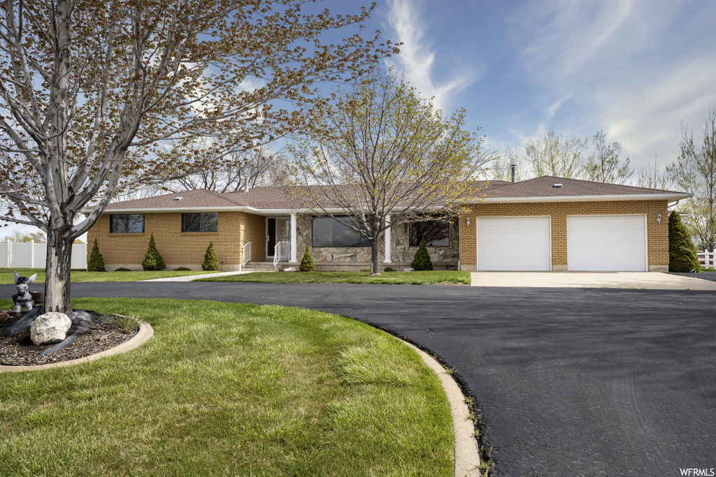 2841 S Bluff Rd, Syracuse, UT 84075