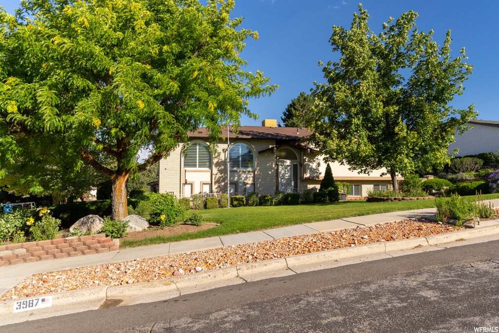 3987 N 550 W, Pleasant View, UT 84414