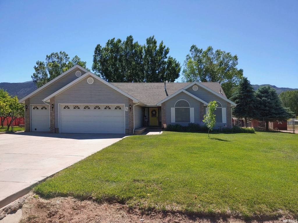 709 S 3430 E, New Harmony, UT 84757