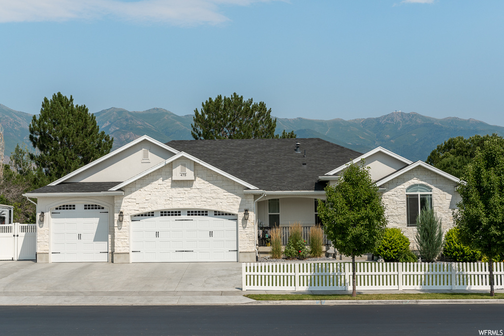 475 S Willow Pine Ln, Layton, UT 84041