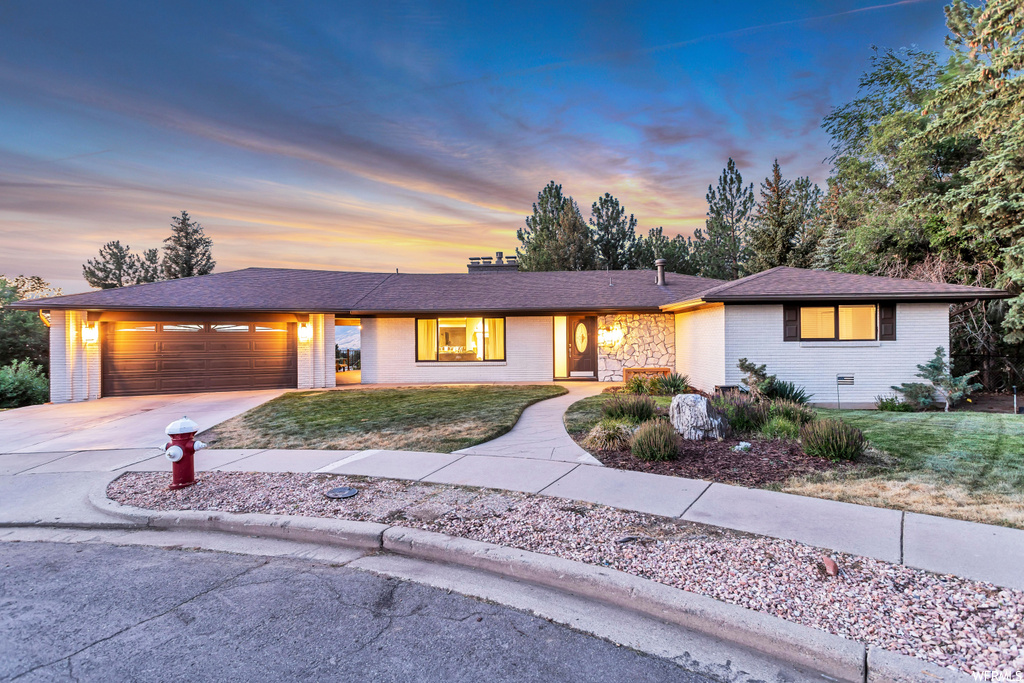 609 E Meadowlark Ln, Bountiful, UT 84010