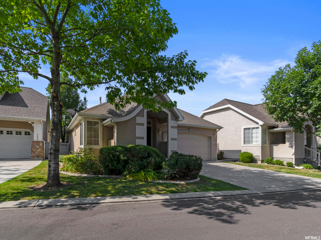 574 E Land Rush Dr, Midvale, UT 84047