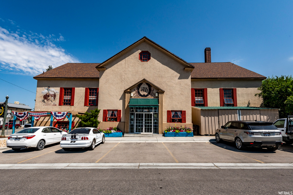 95 S Main St, Kamas, UT 84036