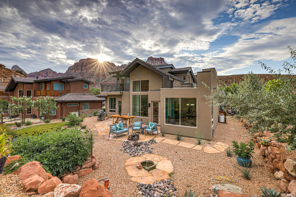 111 Chuckwalla Ln, Springdale, UT 84767