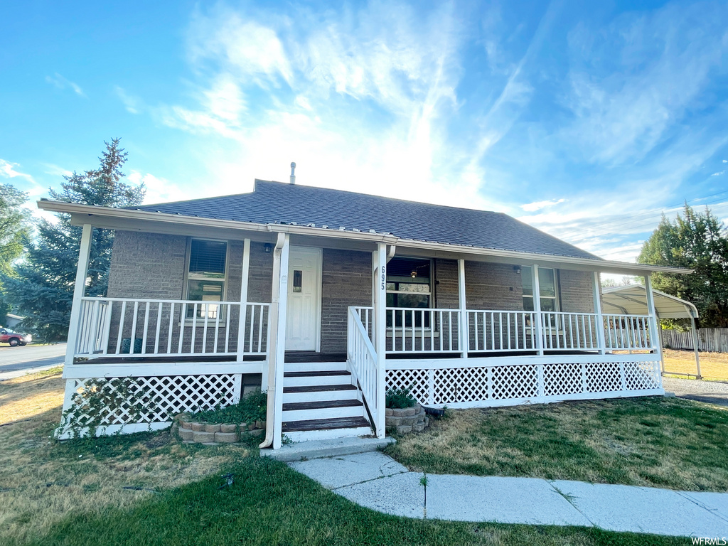 695 S 500 E, River Heights, UT 84321