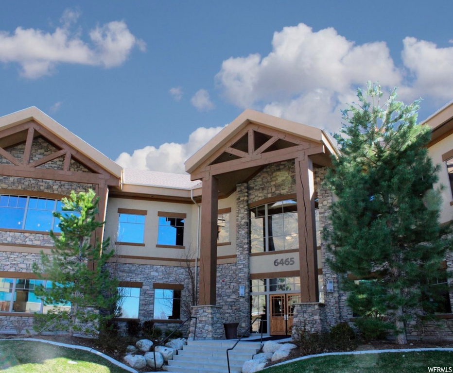 6465 S 3000 E, Holladay, UT 84121