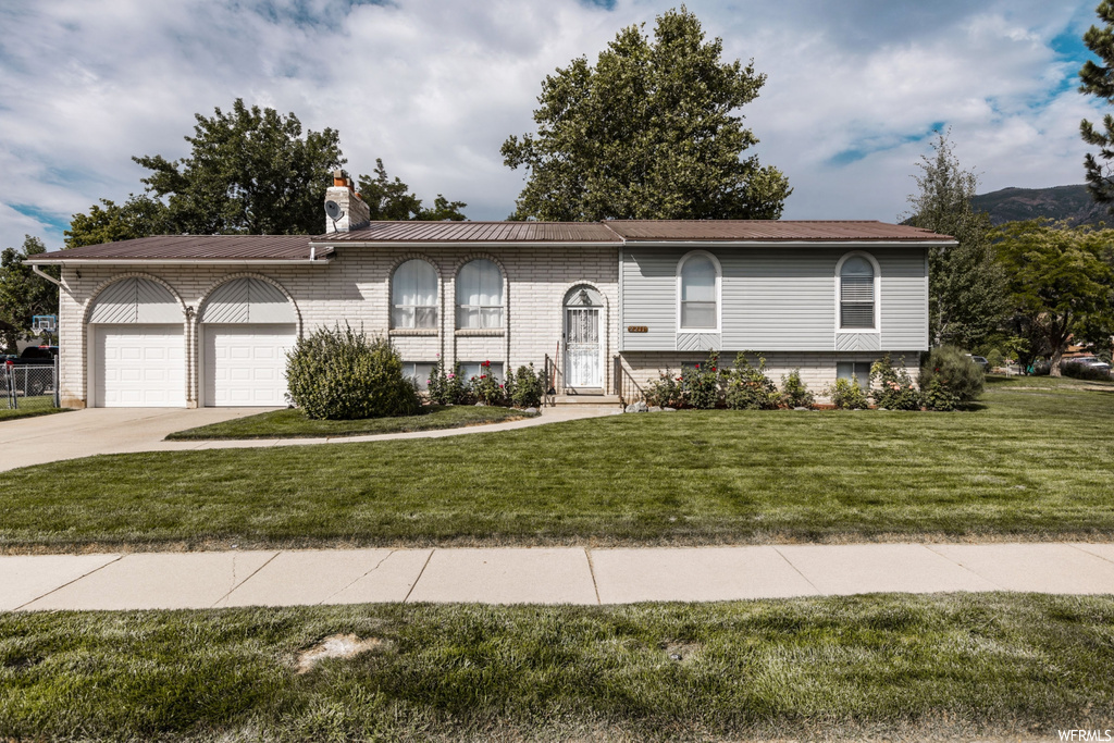 2211 E 1200 N, Layton, UT 84040