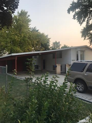 3037 W 6000 S, Roy, UT 84067