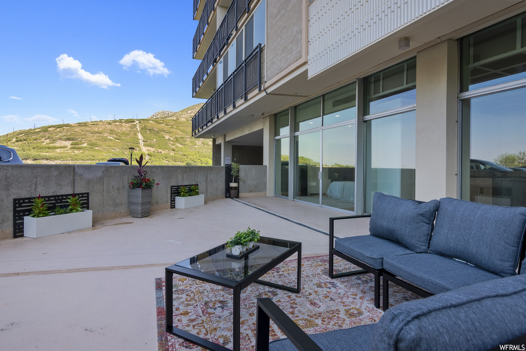 875 S DONNER WAY #111, Salt Lake City UT 84108