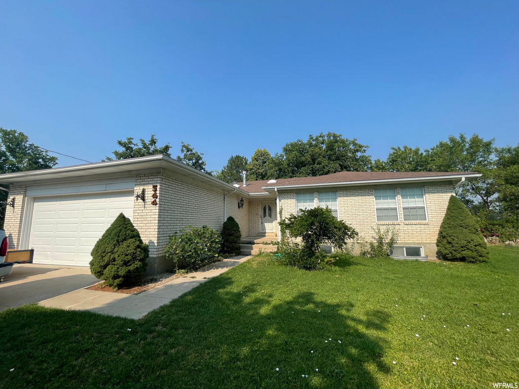 544 S 200 E, Hyrum, UT 84319