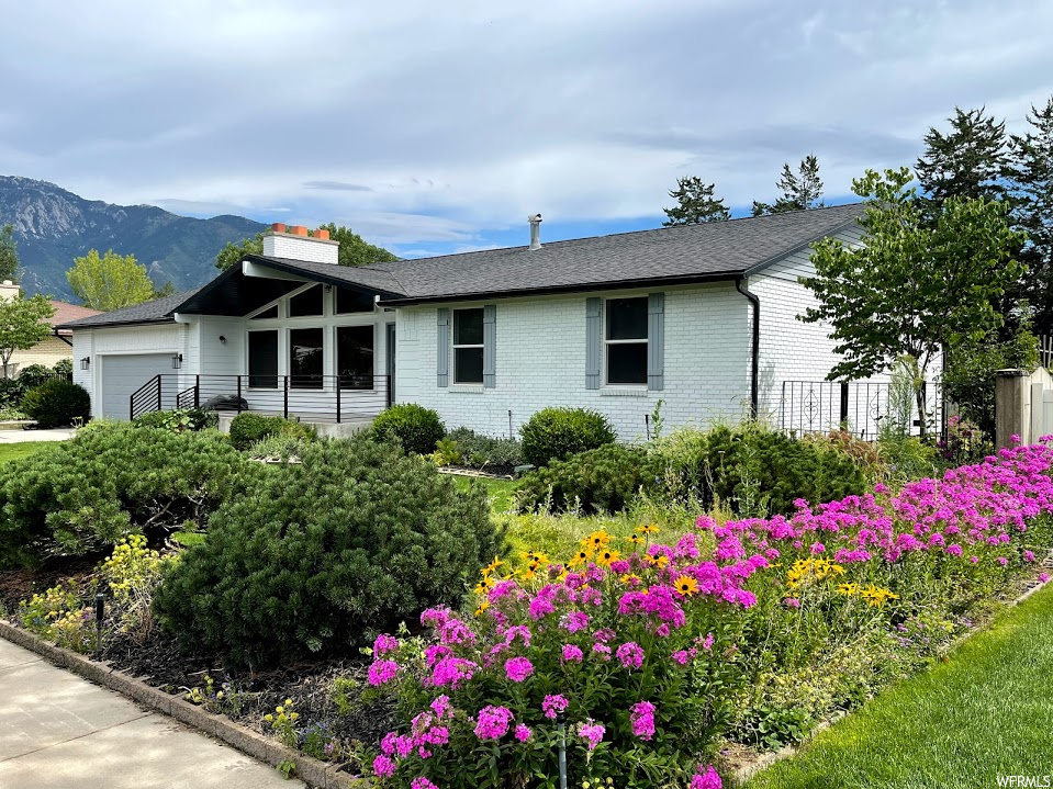 764 E Pecos Dr, Sandy, UT 84094