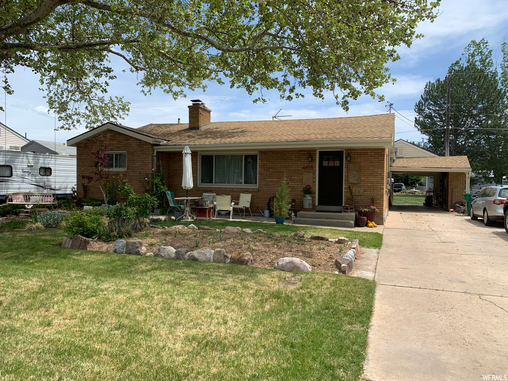 4498 S 2350 W, Roy, UT 84067