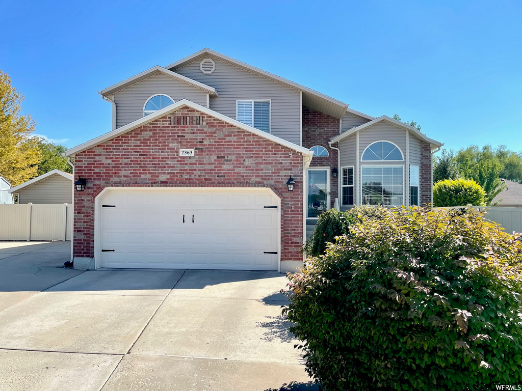 2363 N 1110 W, Clinton, UT 84015