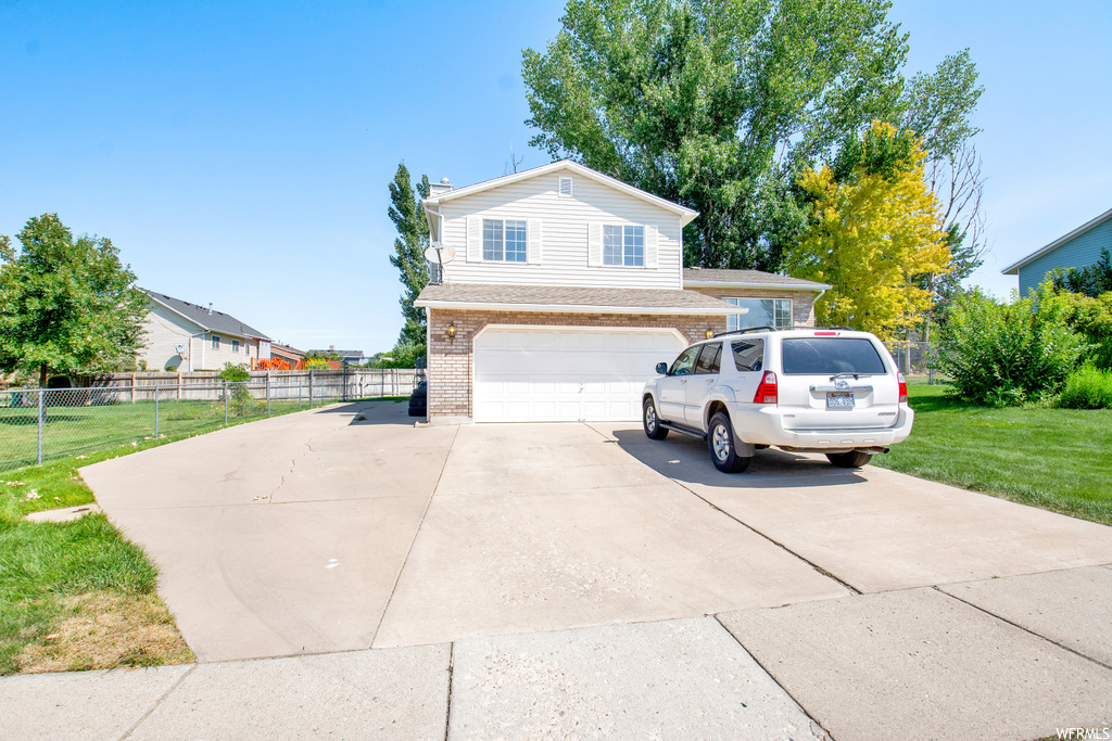 969 E Springtree Dr N, Layton, UT 84040