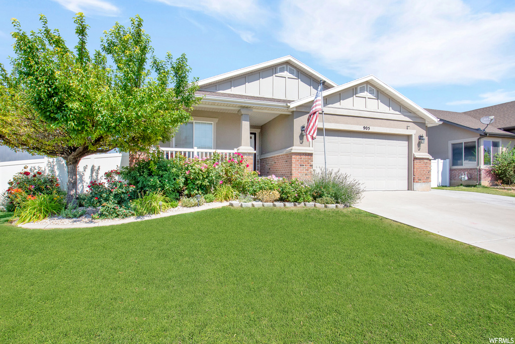 905 E Sam Cir S, Clearfield, UT 84015