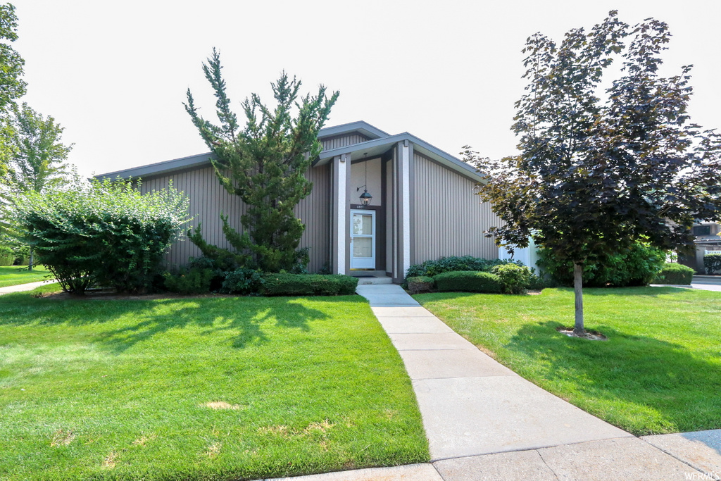 6927 S 800 E, Midvale, UT 84047