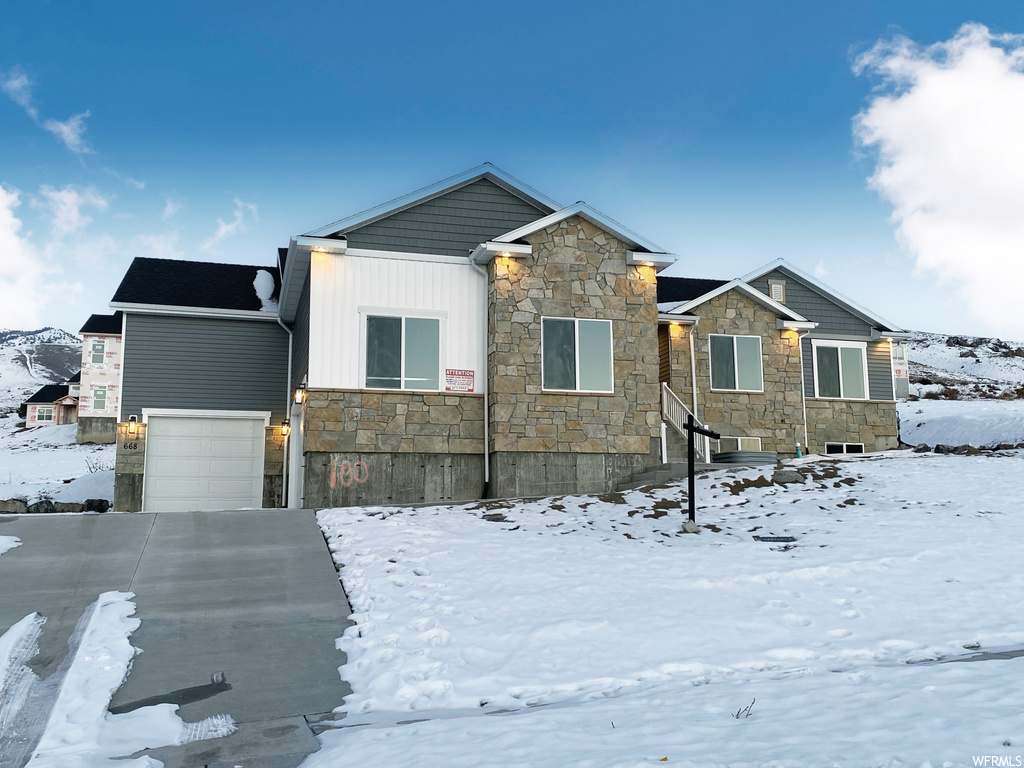 668 N 800 E, Hyde Park, UT 84318