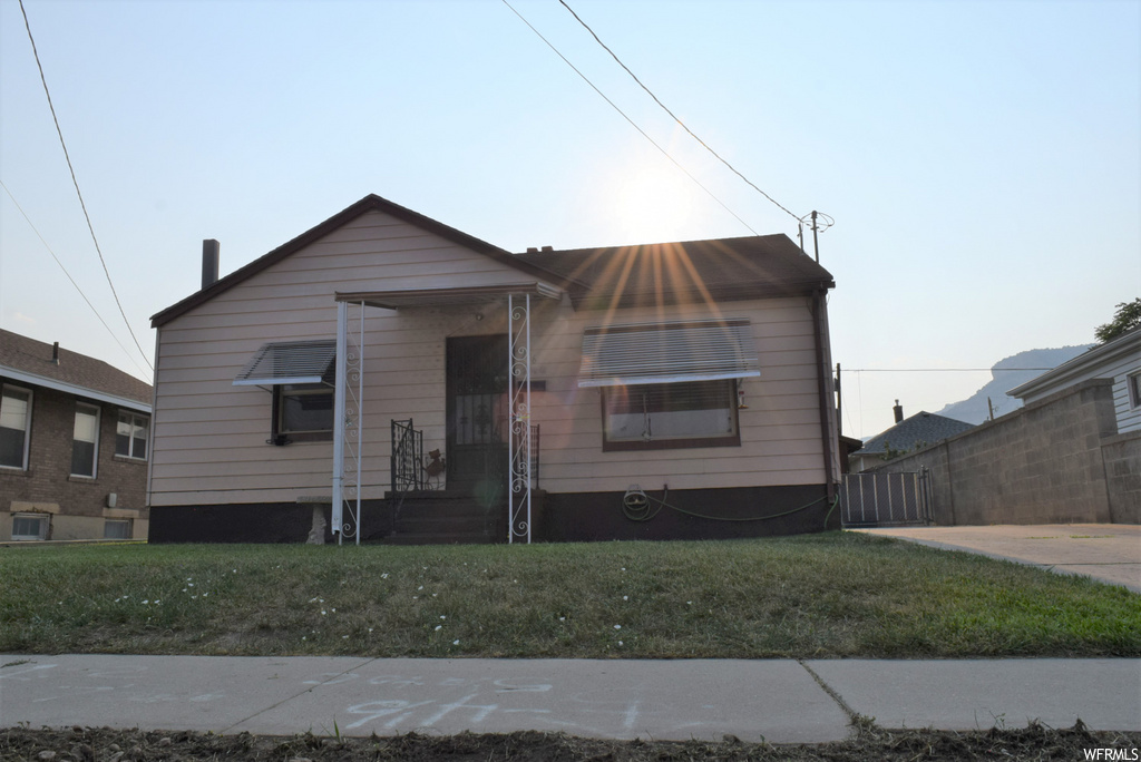 246 Uintah St, Helper, UT 84526