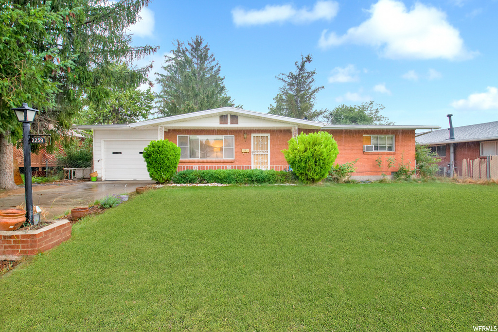 2259 W 5025 S, Roy, UT 84067