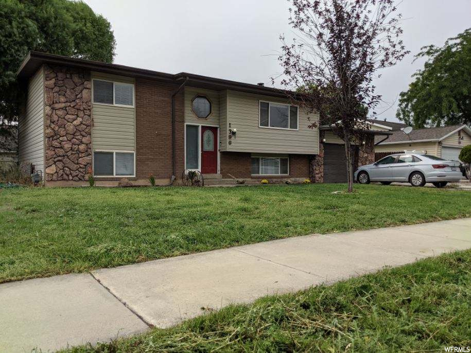 1396 David Dr, Syracuse, UT 84075