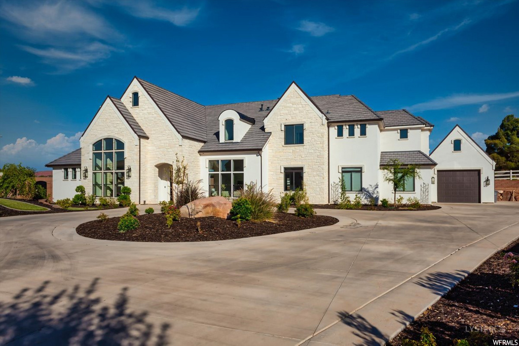 2516 E Arbor Dr, St. George, UT 84790