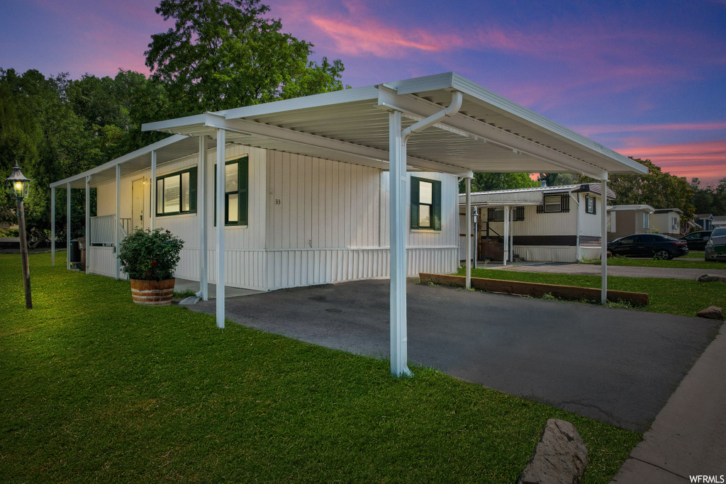 33 E Tiny Wood Dr S, Sandy, UT 84070