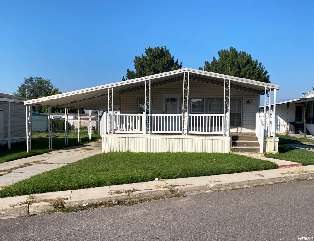 3860 Midland Dr #A40, Roy, UT 84067