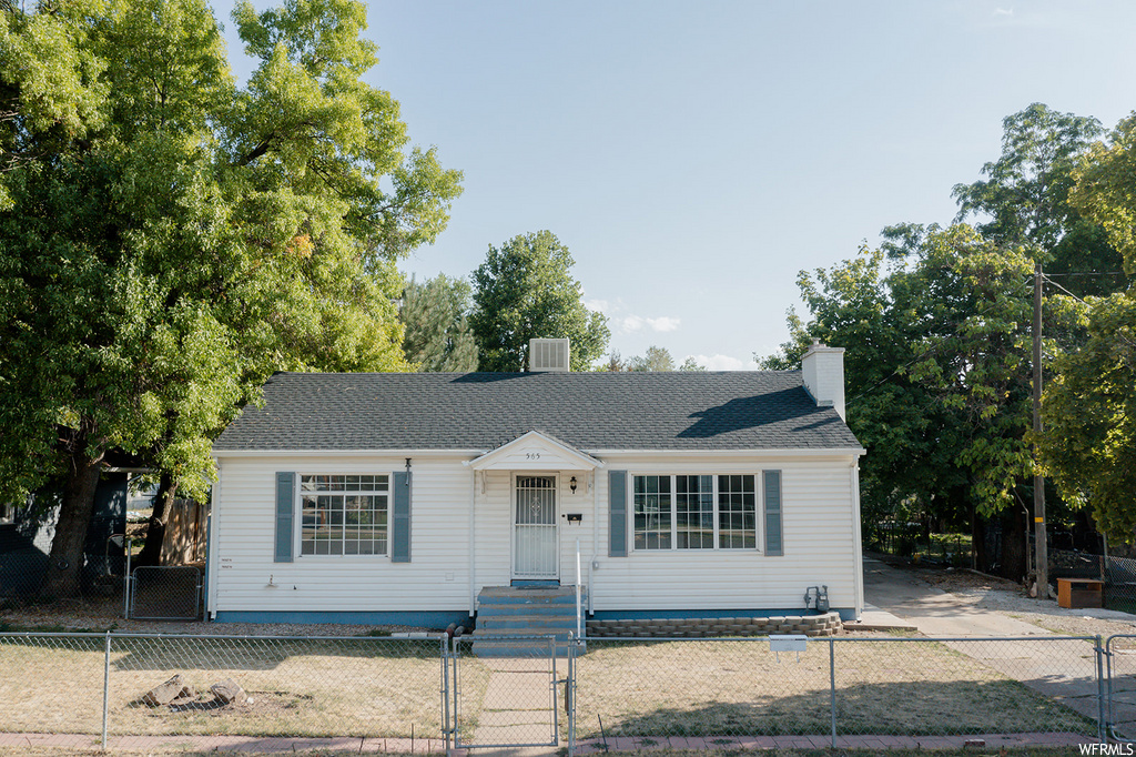 565 4th St, Ogden, UT 84404