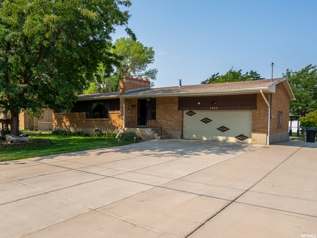 7453 S 1375 E, South Weber, UT 84405