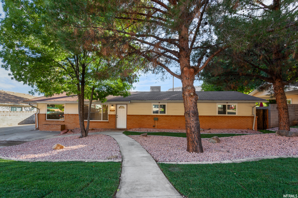 573 Diagonal St, St. George, UT 84770
