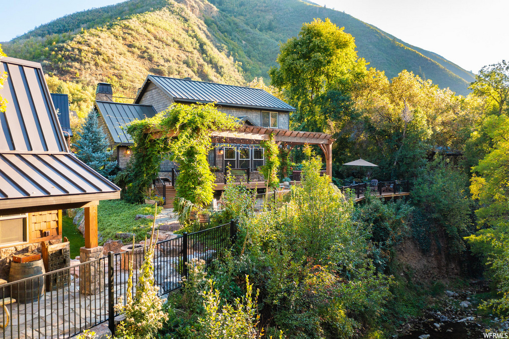 5965 E Grindstone Dr, Springville, UT 84663