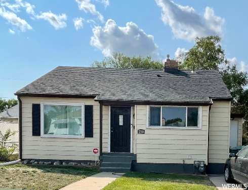 250 S Lake View Dr E, Clearfield, UT 84015
