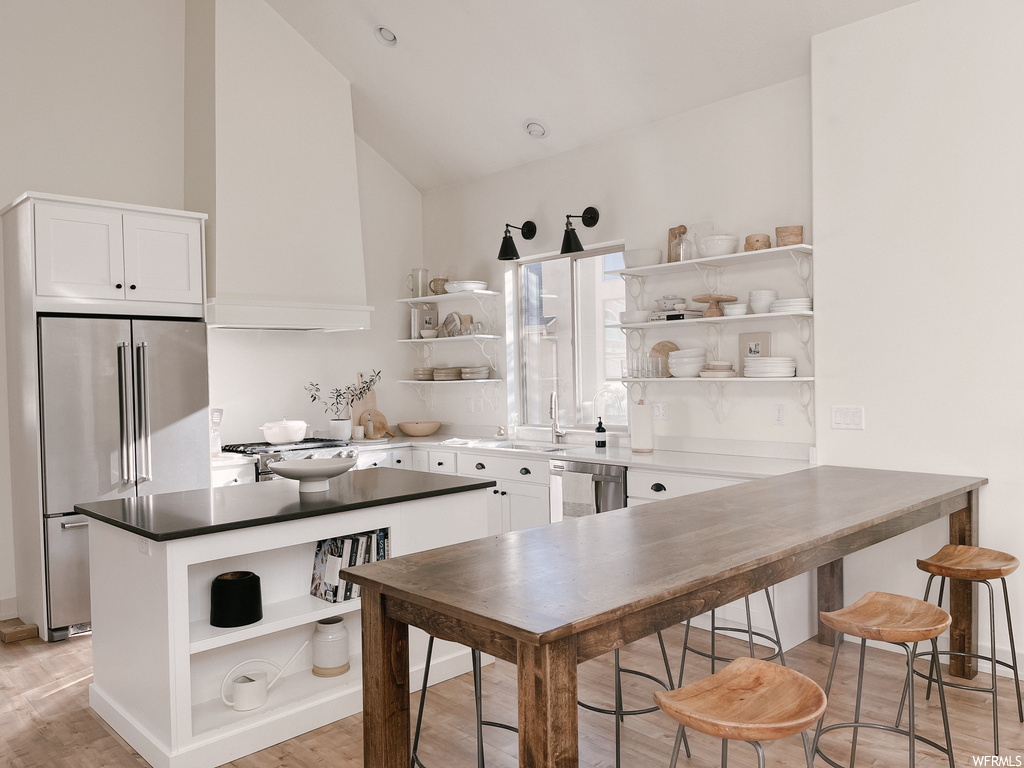 731 EAGLE PASS, North Salt Lake UT 84054