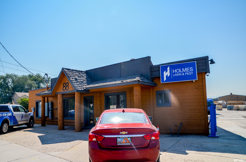 88 E 8000 S, Midvale, UT 84047
