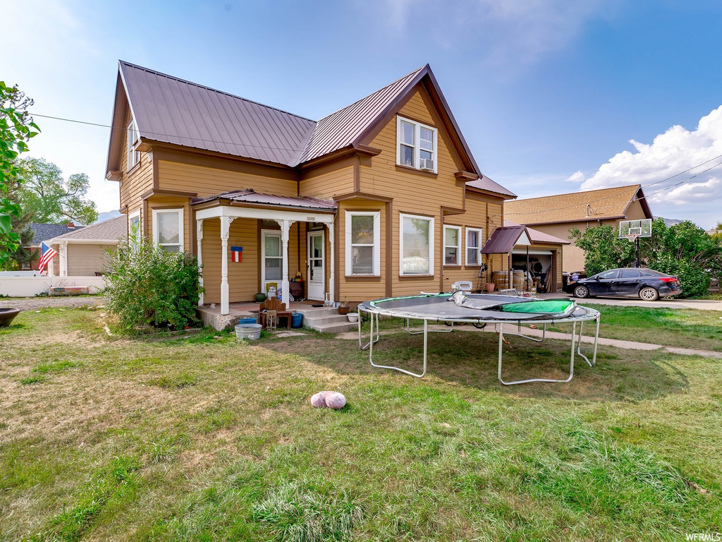 215 N Main E, Henefer, UT 84033