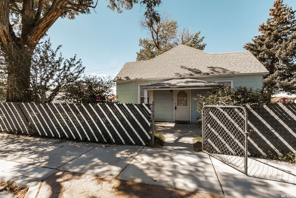 8810 S 90 E, Sandy, UT 84070