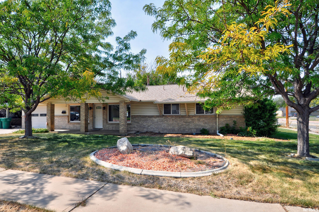 4809 S 2350 W, Roy, UT 84067