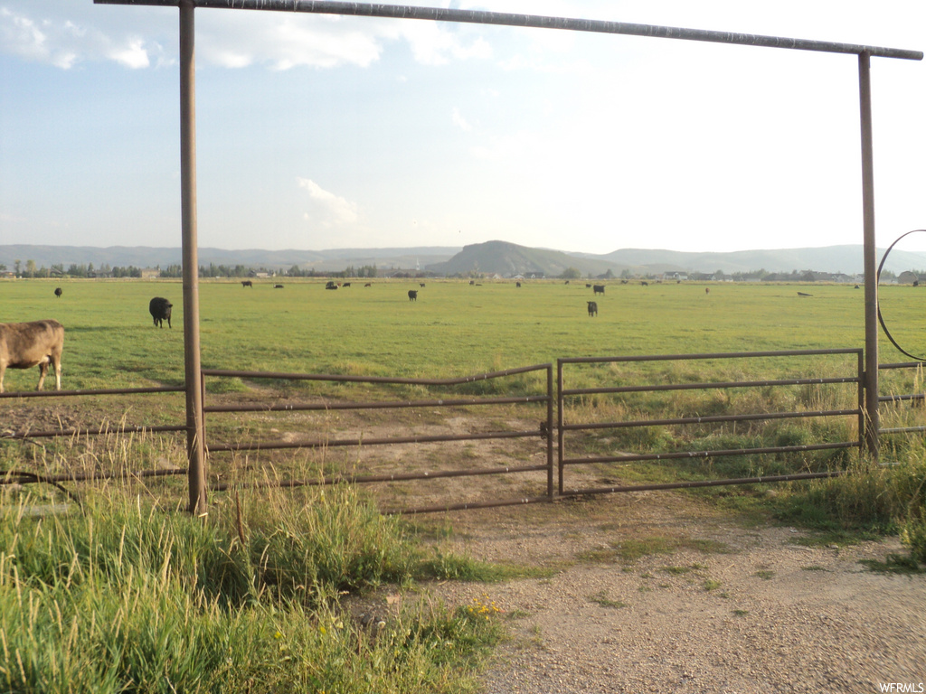 127 W Lambert Ln, Francis, UT 84036