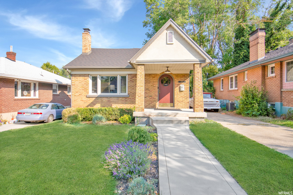 1262 E Marilyn Dr S, Ogden, UT 84403