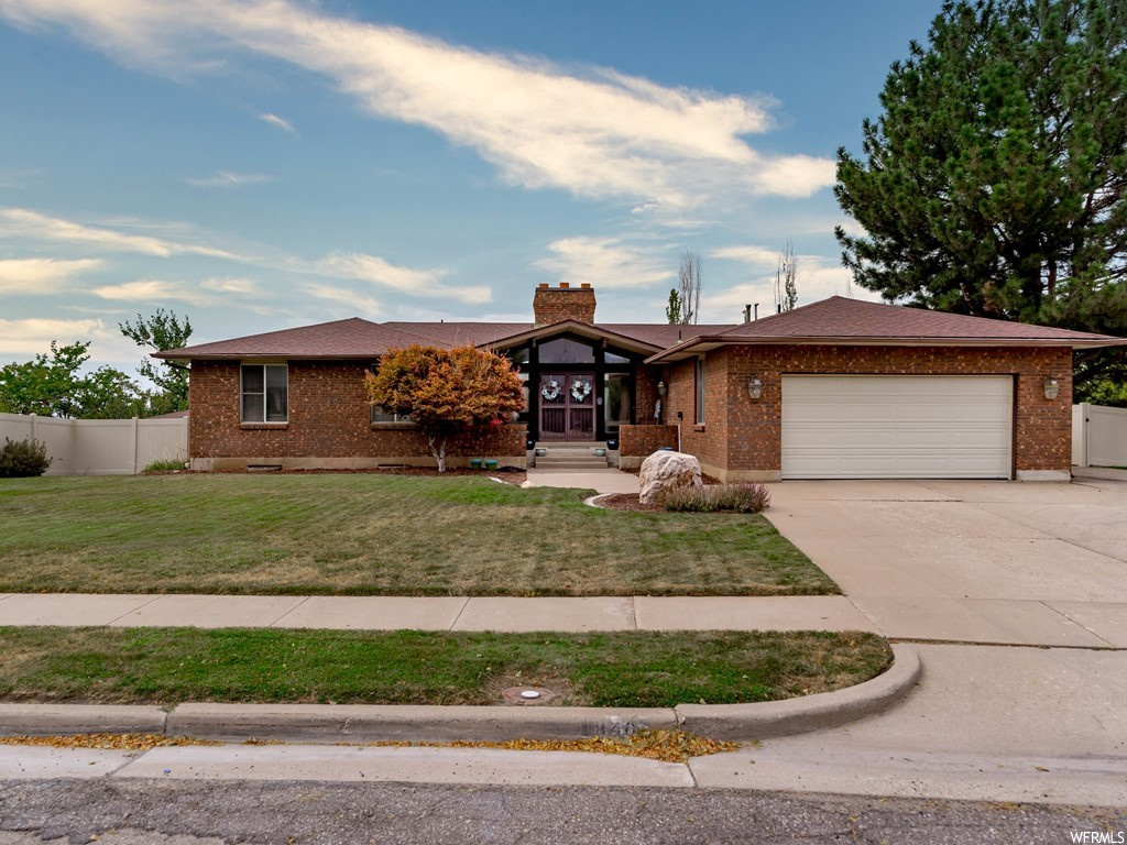 840 Cassie Dr, Ogden, UT 84405