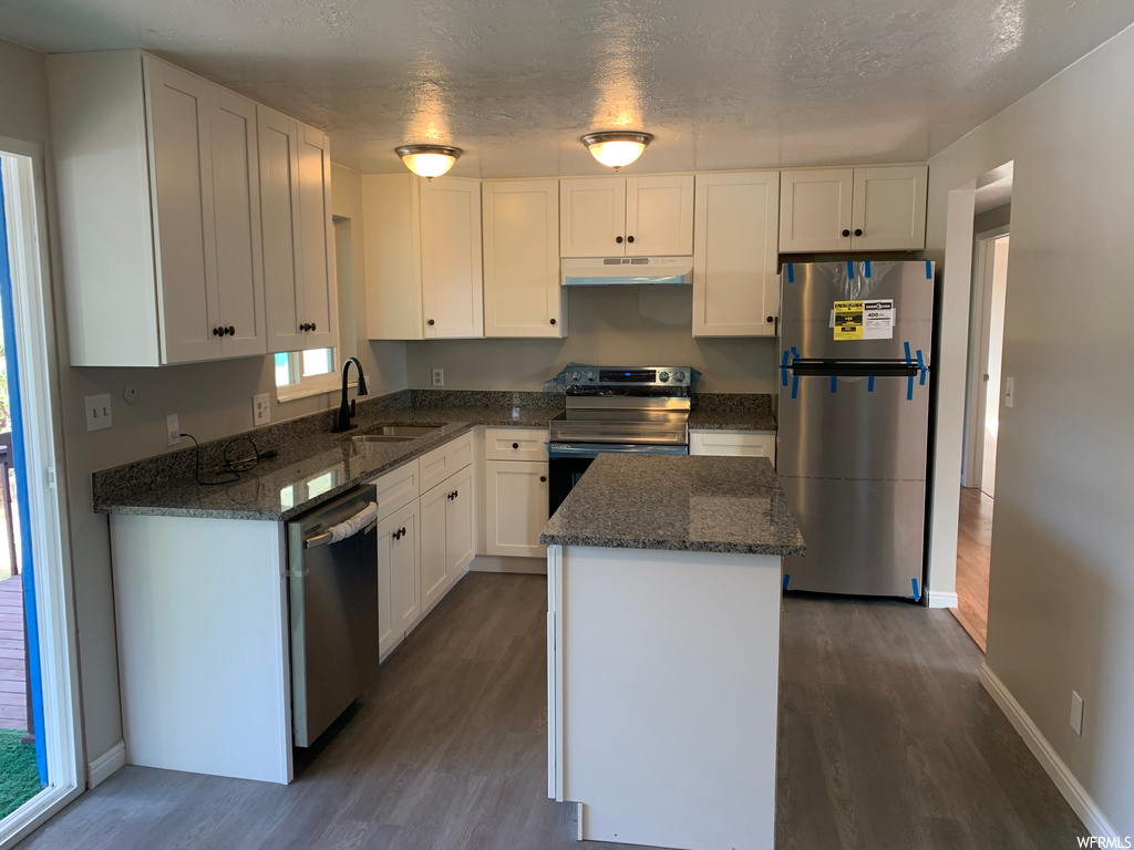 1138 E Vitt Dr N, Ogden, UT 84404