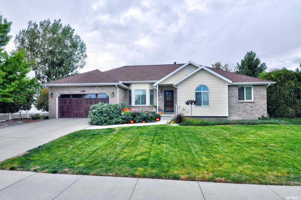 12050 S 3200 W, Riverton UT 84065