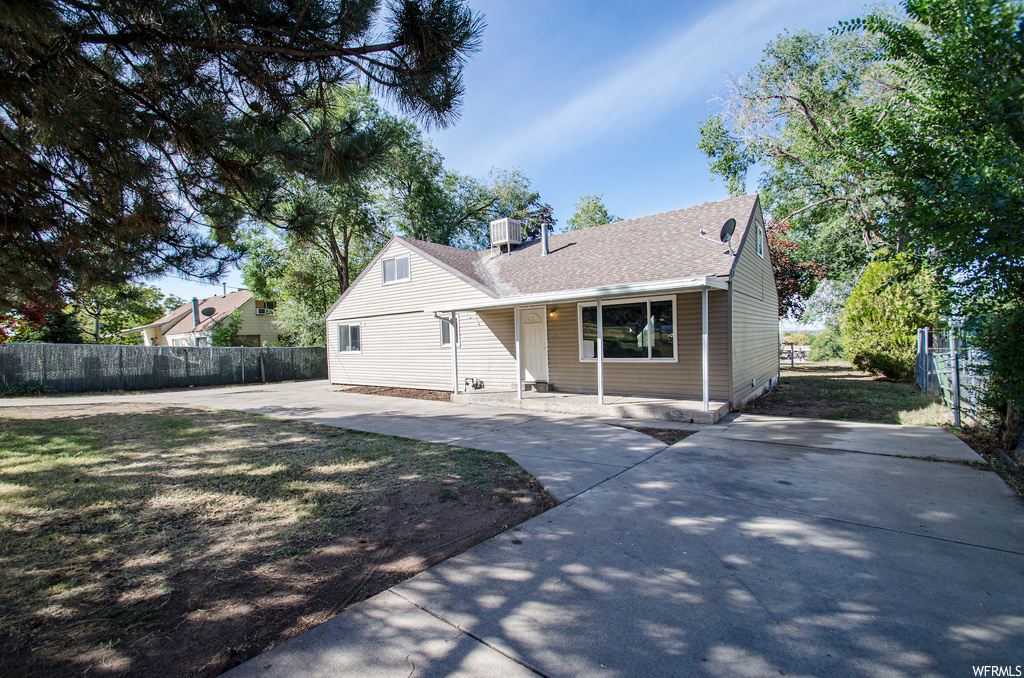 4895 S 2700 W, Roy, UT 84067