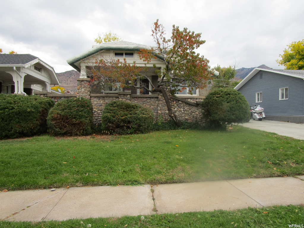 2874 S Fowler Ave E, Ogden, UT 84403