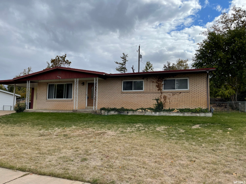 823 E Holroyd Dr S, Ogden, UT 84403