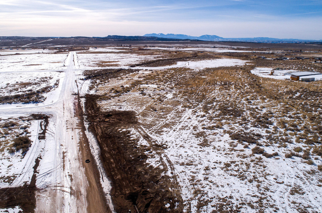 321  BOBBIE LN La Sal, UT 84530