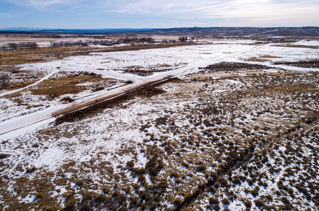 321  BOBBIE LN La Sal, UT 84530