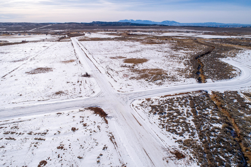 321  BOBBIE LN La Sal, UT 84530