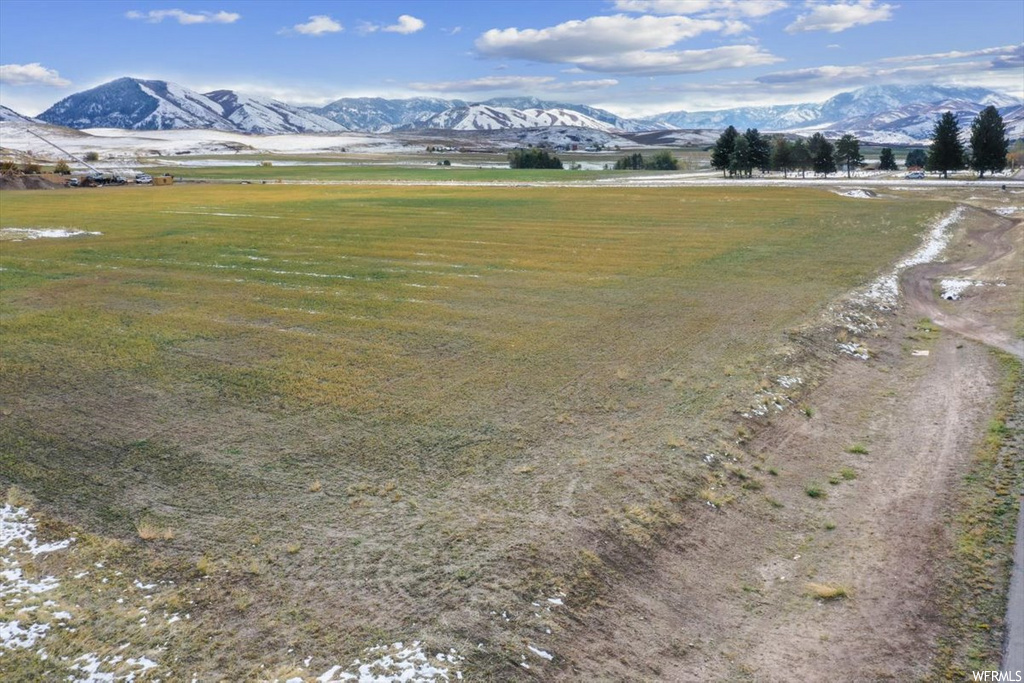 310 E 8900 S, Paradise, UT 84328